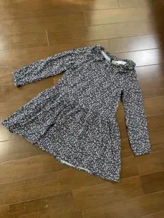 H&M 花柄 長袖ワンピース 140♡