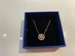 m*o様 Swarovski ペンダントネックレス