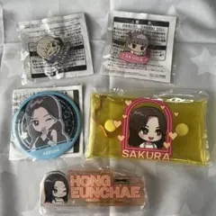 ルセラフィム　星型カラビナ付きクリアポーチ　アクリルバッジ　缶バッジ