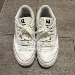 Reebok×FMACMスニーカー ホワイト