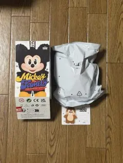 ポップマート　ミッキーファミリー　チップ　DISNEY chip