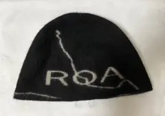 roa hikingビーニー