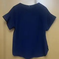 美品　GU ドレープTブラウス　ネイビー