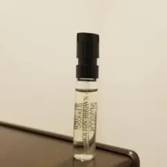 MOLTON BROWN ピンクペッパー オードパルファン 1.5mLのサムネイル