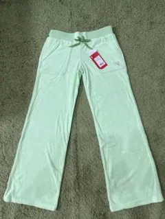 【新品】PUMA 薄緑 Mサイズ パンツ