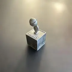 PEANUTSチャーリーブラウンペーパーウェイト