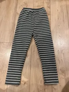 リブ編みレギンス(グレー×ホワイト）