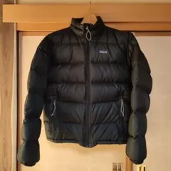 patagonia ダウンジャケット ブラック