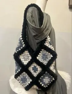 Item thumbnail for item 66f0100d-0cb7-40a8-8e7a-55c1e67ec0d9