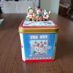 クリスマスキャラクターの空き缶