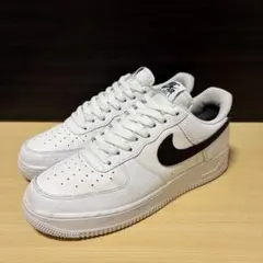 NIKE AIR FORCE 1 ホワイト ブラックのサムネイル