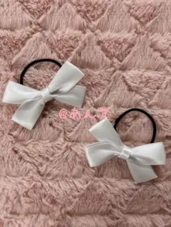 ハンドメイド　ヘアゴム　リボン　ホワイト