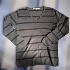 BUONA GIORNATA グレー ブラック ストライプ VネックセーターL