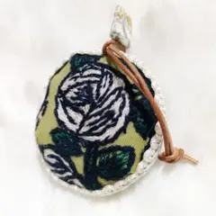 Item thumbnail for item 2d404555-4103-4f66-9237-bf981303e947