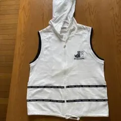 Item thumbnail for item 3bdab21b-8c69-4b68-8122-2fc5d0d2d082