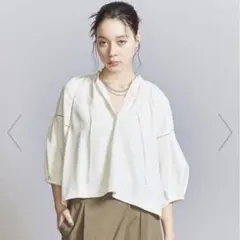 BEAUTY&YOUTH Vネックボリュームスリーブトップス