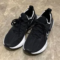 Nike スニーカー ブラック/ホワイト