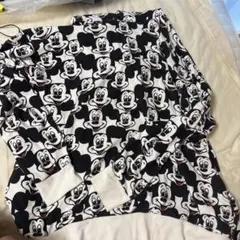 ディズニー パーカー