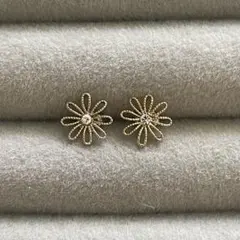 Item thumbnail for item a8de1199-573e-4ada-874e-1addf8949236