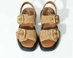 TOD′S/トッズ　ラフィアサンダル　サイズ37のサムネイル