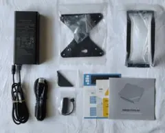 【美品】MINISFORUM UM690/Ryzen 9 6900HX