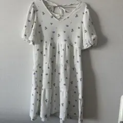 H&M パフスリーブ クリンクルワンピース