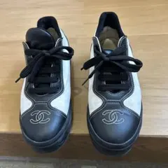 【希少・ヴィンテージ】シャネル ココマーク スニーカー バイカラー 白黒38‼️のサムネイル