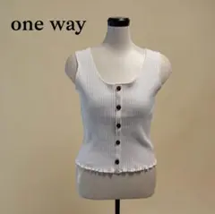 未使用♡one way ☆リブタンクトップ 飾りボタン メロー裾 ／白のサムネイル