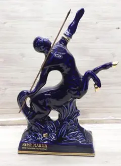 【年代物】青陶器 レミー マルタン セントーリモージュ ケンタクロス 未開栓 remy-martin-kentauros-1-
