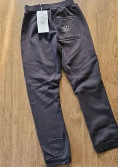 新品未使用 裏起毛ロングパンツ 130cm