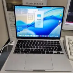 MacBook Air M2 256GB 97% AppleCare 2027のサムネイル