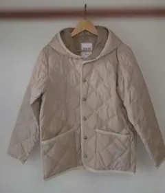 ベージュ キルティングジャケット