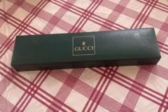 GUCCI グッチ腕時計のケース　グリーンのクラシカルな箱