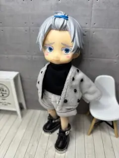 1グレー　オビツ11 シッポつきベロアジャケットセットアップ　パールドット