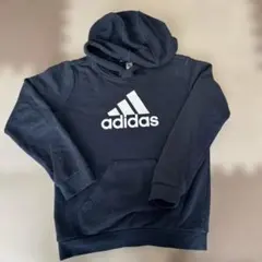 adidas 紺パーカー 140cm