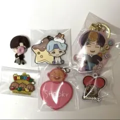 BTS BT21 TinyTAN SUGA SHOOKY 缶バッジ キーホルダー
