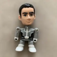 可動式グレー フィギュア