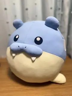 ポケモン　タマザラシ　まんまるモチっとふわふわ　ぬいぐるみ　アミューズメント専用 もっちりっちぬいぐるみ タマザラシ ｜【公式】ポケモンセンター