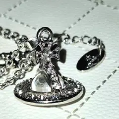 クリア】Vivienne Westwood スモールオーブ ネックレス