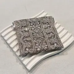 インド刺繍リボン バネ口ポーチ ポーチ