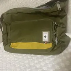 本日限定❗️LE COQ SPORTIF オリーブグリーン ショルダーバッグ