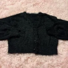 黒のファー風カーディガン