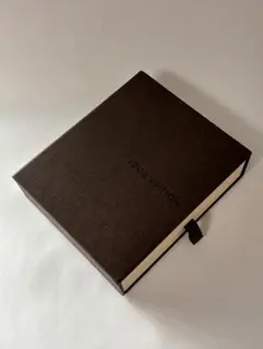 LOUIS VUITTON ギフトボックス 空箱 保存袋付き