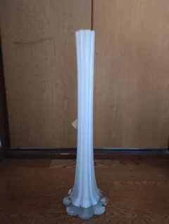 8　スリム ガラス　花器　白　花瓶　 池坊 　生け花　 フラワーベース　花展