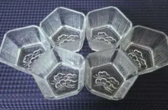 《昭和レトロ・未使用》東洋ガラス 五角形ガラス小鉢 ６客セット／松模様 つゆ入れのサムネイル