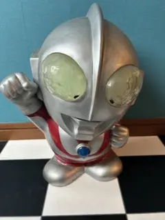 再終値下げ　希少　ウルトラマン　貯金箱　マネーバンク　LUNA 希少ウルトラマン貯金箱マネーバンクLUNA