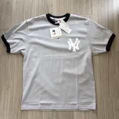 新品✨Mサイズ MLBヤンキース パイピング 半袖Tシャツ ストリート グレーのサムネイル
