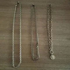 Glitter 金色ネックレス　3本セットのサムネイル