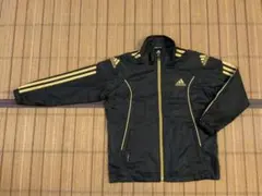 adidas アディダス　ジャンパー130㎝