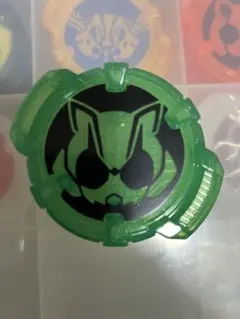 仮面ライダーギーツ　コアID タイクーン　デザイアドライバー